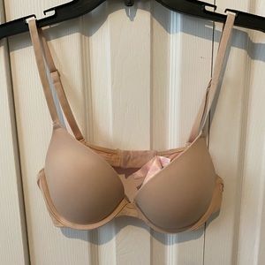 Victoria’s Secret Pink Wear Everywhere Push-Up Bra